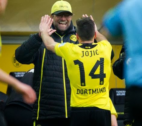 Милош Йоич принимает поздравления