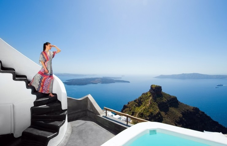 Sophia Suites – Elegant Retreat in Santorini, Hellas (Greece) Sophia Suites – Elegant Retreat in Santorini, Hellas (Greece)