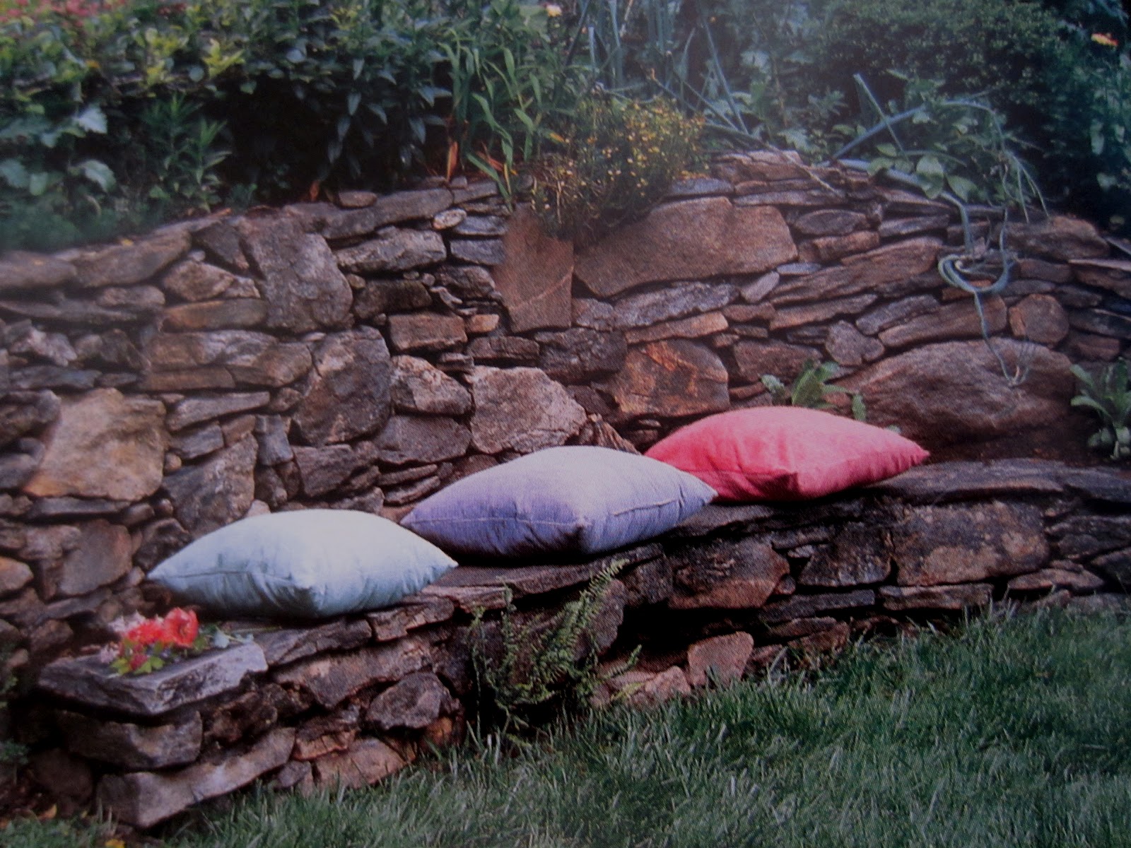 ARTSCANA DESIGN: Best Garden Seating Projects
