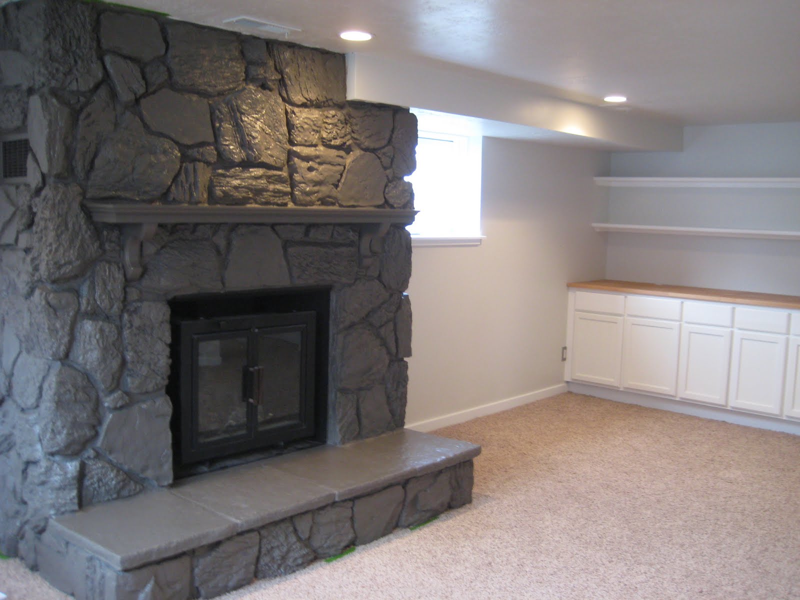 IMG_2582.JPG (1600×1200) Stone fireplace makeover, Fireplace remodel