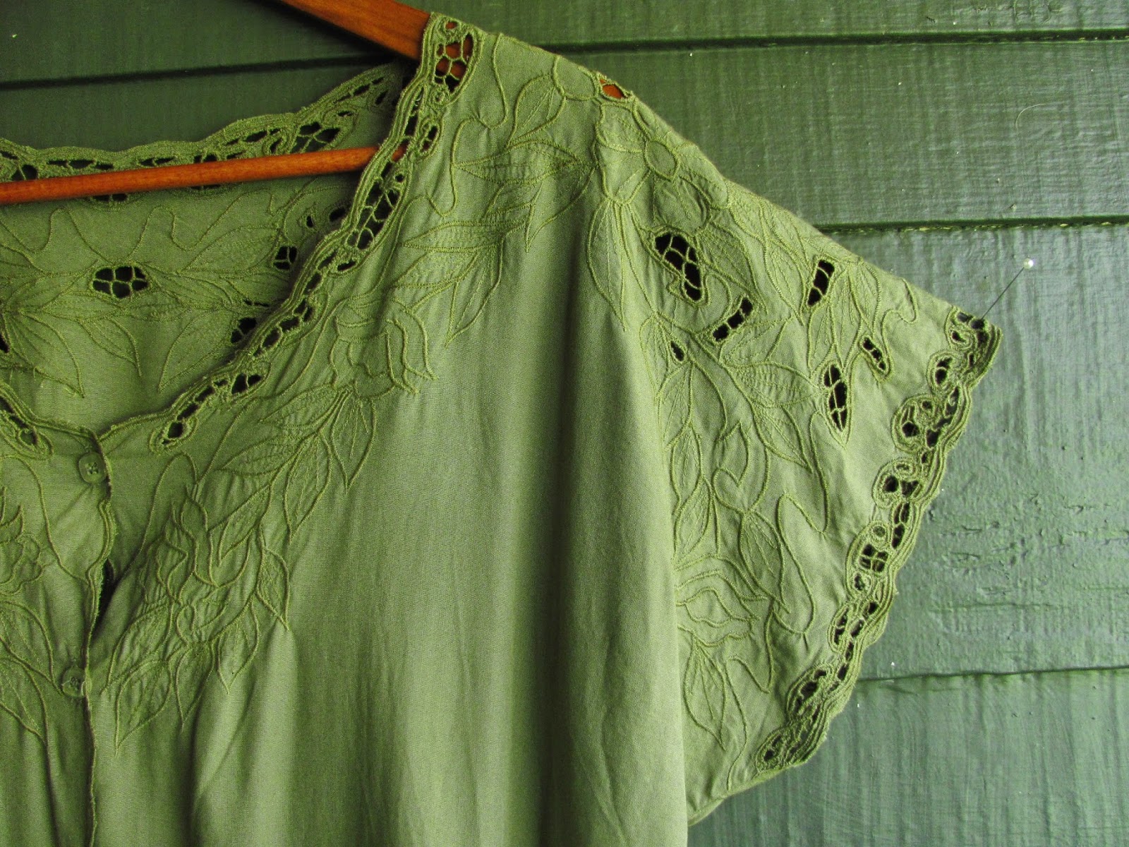 Pintucks Karawo Bali Cut Work Embroidery of Indonesia in Modern Vintage