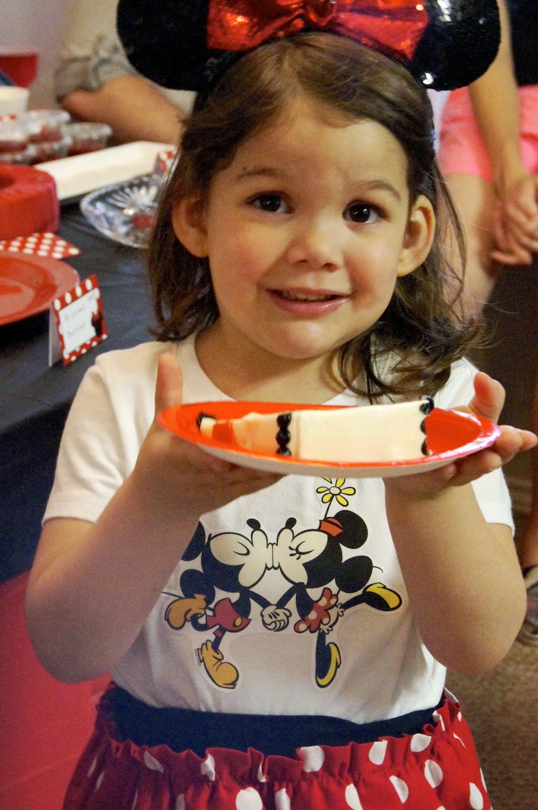 The Handy Dandy Helper Olivia's Minnie Mouse Soiree Part 2