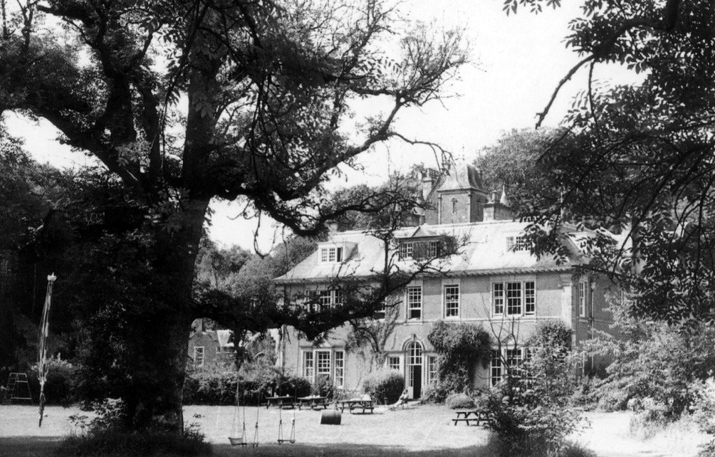 Tour Scotland Photographs Old Photographs Laurieston Hall Scotland