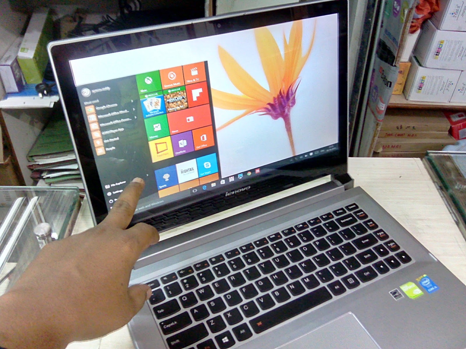 Learn New Things: Lenovo Flex 2-14 Touch Screen Laptop (i5/4GB/500GB/2GB) Price, Spec. & Review