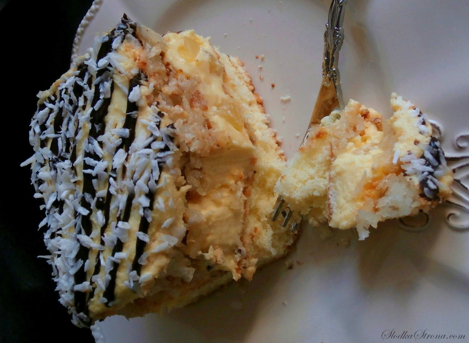 Ciasto Ananasowo-Kokosowe - Przepis - Słodka Strona