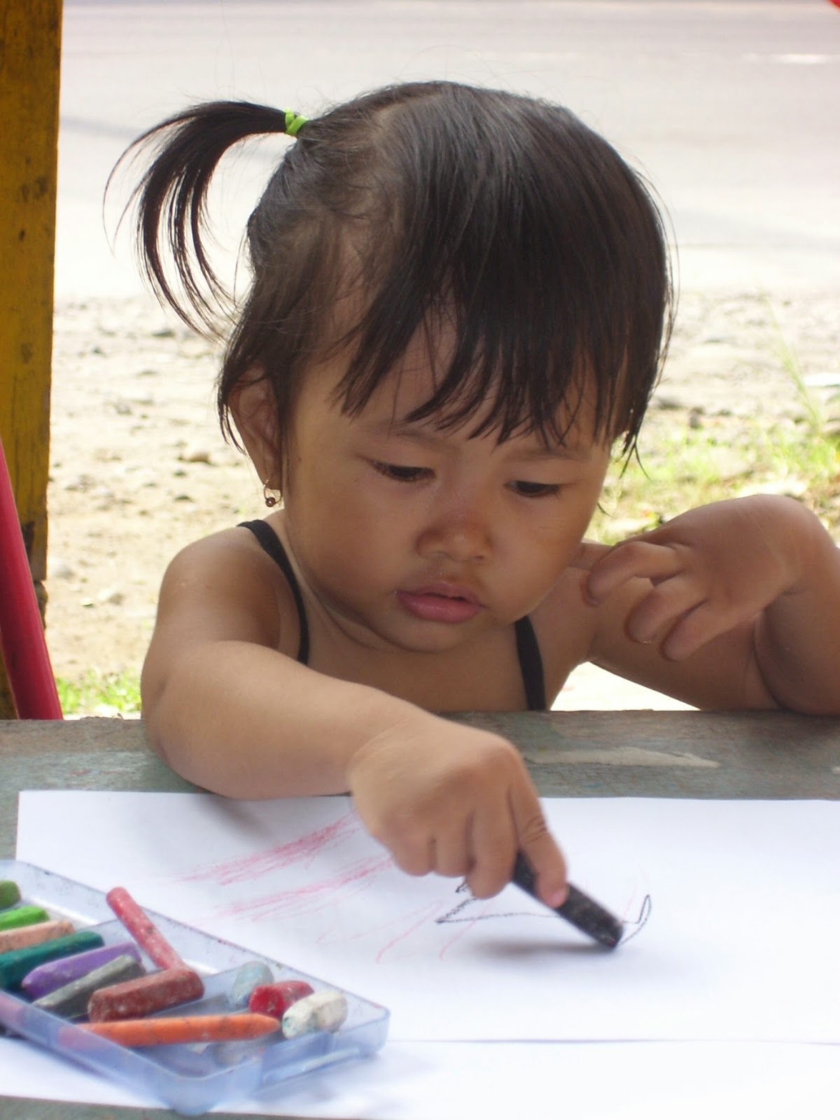 Manfaat Melukis dan Perkembangan pada anak