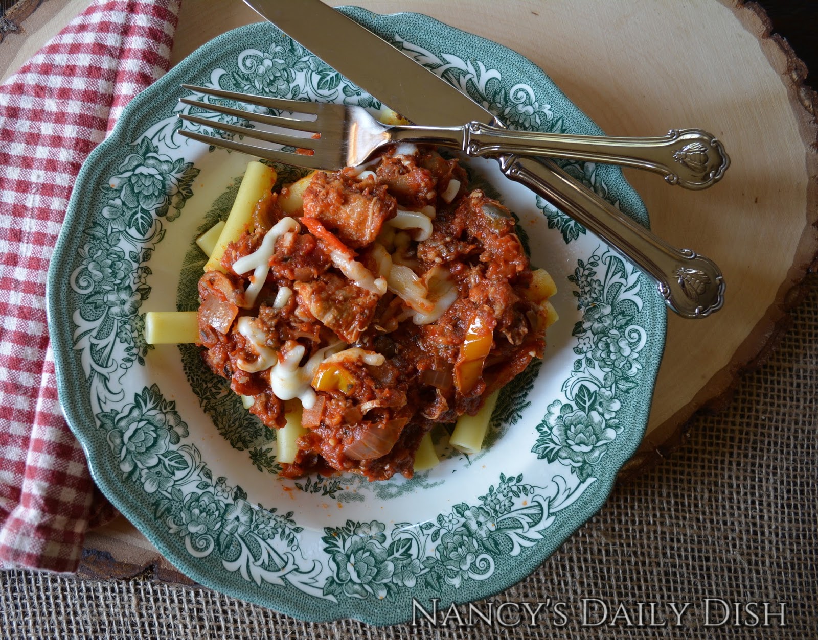 Nancy's Chicken, Pepperoni & Sausage Cacciatore