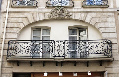 Balcon du 42 rue François Miron à Paris