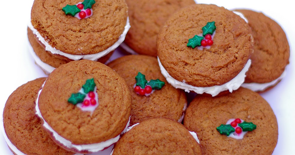 Within the Kitchen Ginger Snaps with Lemon Butter Cream