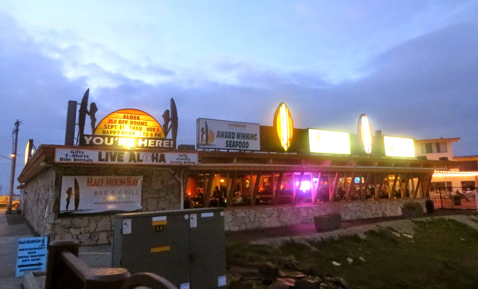 2269 Half Moon Bay Bar and Grill, Westport, WA 9