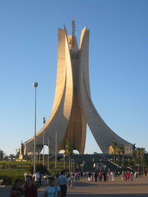 Memorial martyr - Algeria #Travel #Algeria #Monuments