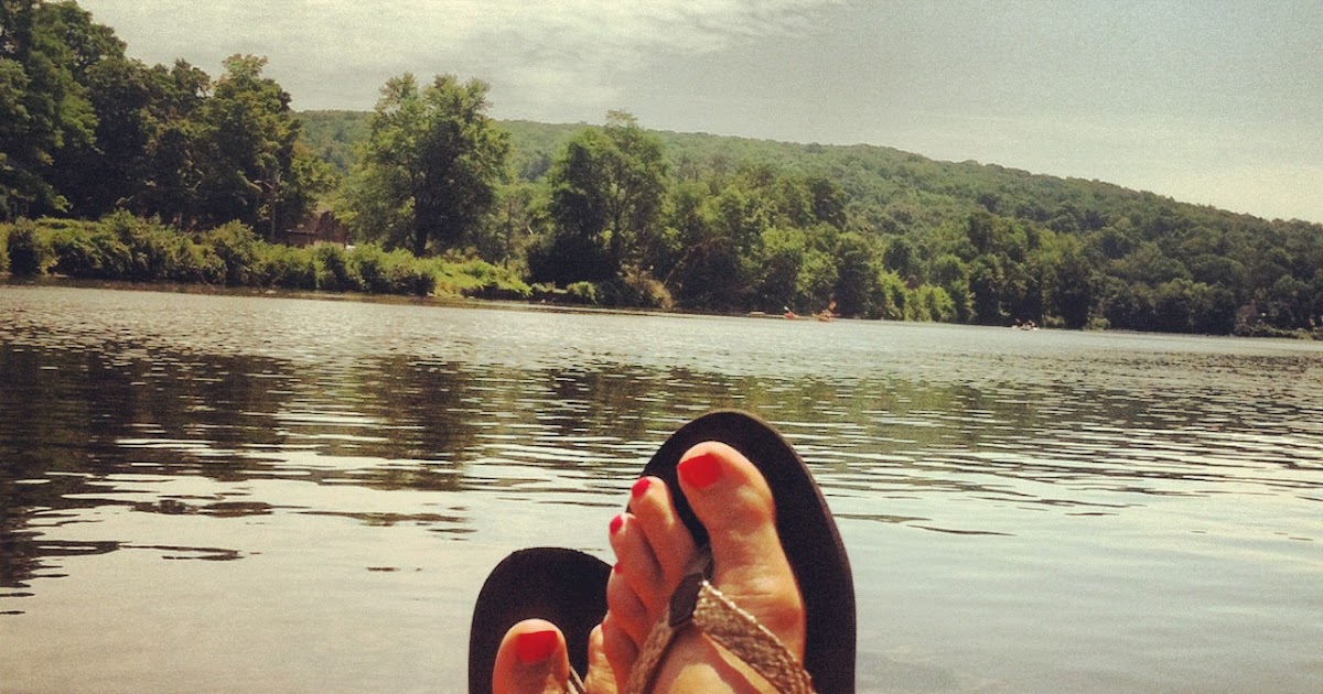 Stefcations: Kayaking on the Farmington River - Collinsville, Conn.