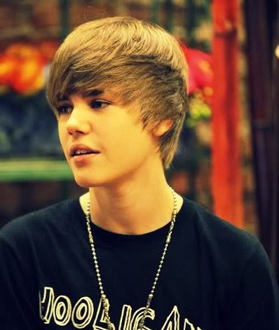 justin bieber hairstyle for girls. justin bieber haircut april