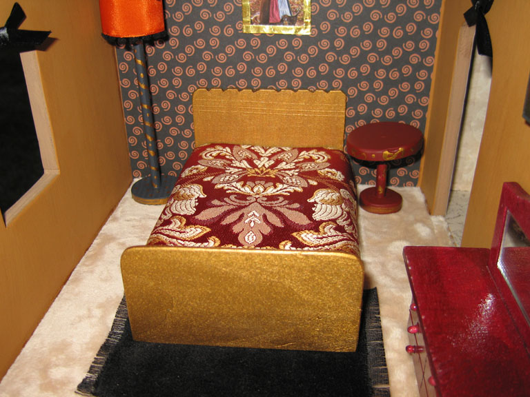 Dollhouse Decorating! Using decorator fabric to make dollhouse bed covers and spreads