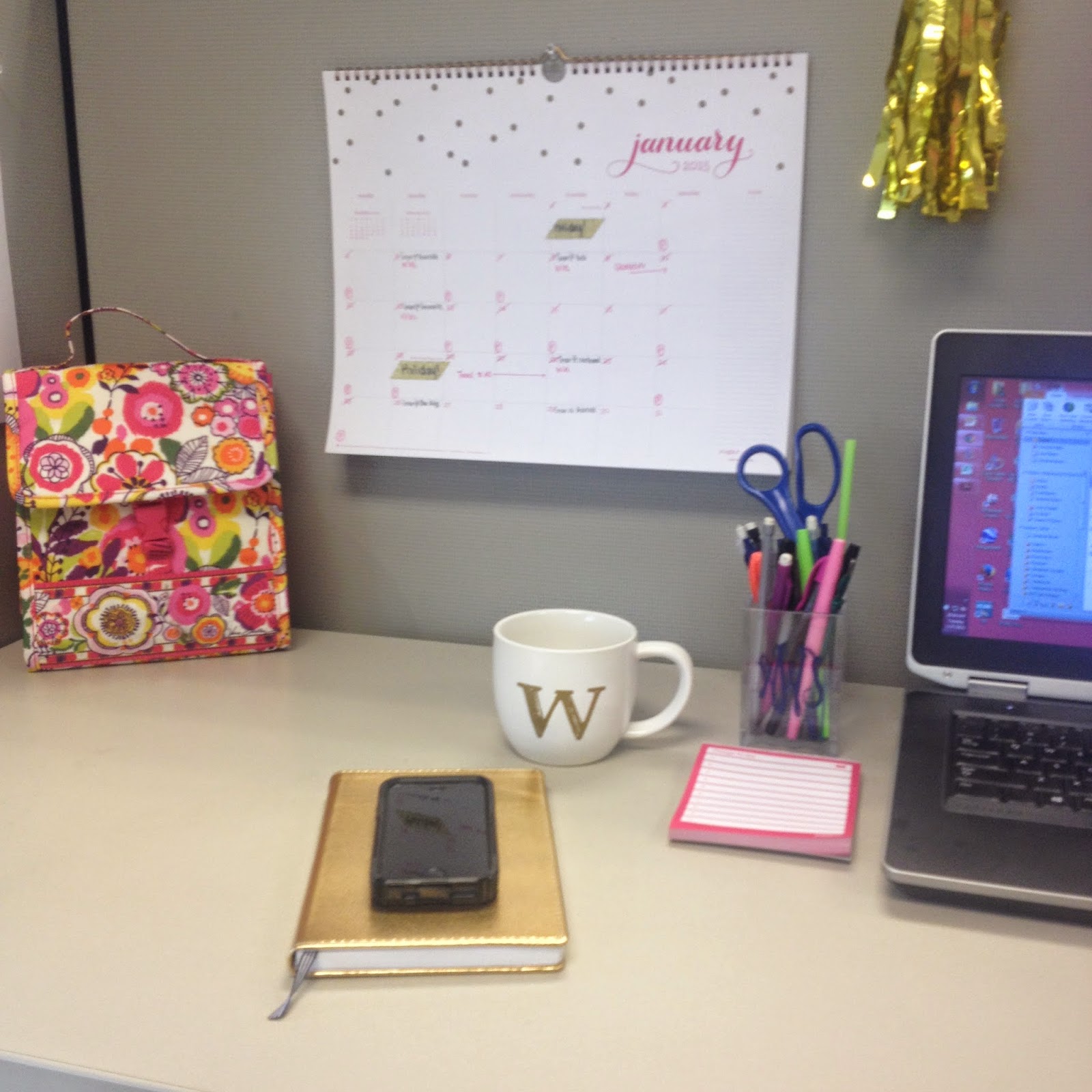 Little Lady In The South 3 Ways To Glam Up Your Work Desk