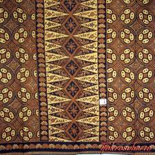 Motif Batik Tumpal