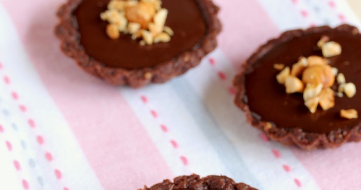 Bittersweetspicy salted caramel nutella chocolate tarts Bittersweetspicy salted caramel nutella chocolate tarts