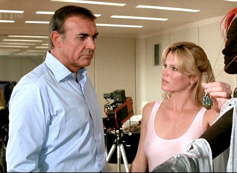 LA PANCETA DE HOJITA Sean Connery & Kim Basinger Never say never again