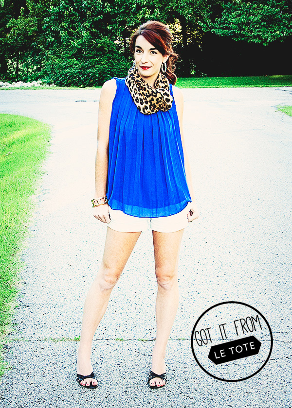 Le Tote leopard print scarf style outfit