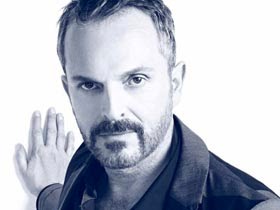 Miguel Bose