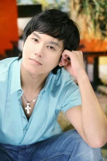 K-pop actor actress: SUNG CHANG HOON
