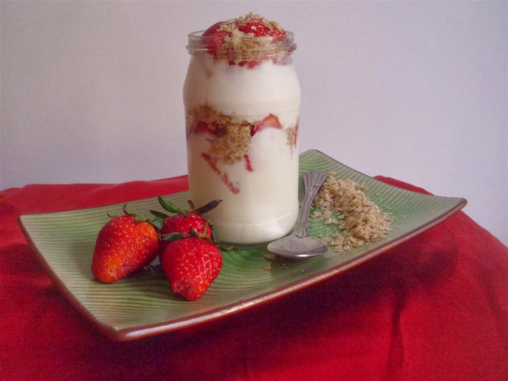 The DoItYourself Mom DIY Strawberry Granola Yogurt Parfait
