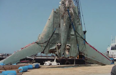Crashed TR-3B Recovered In Broad Daylight, UFO Sightings Crashed TR-3B Recovered In Broad Daylight, UFO Sightings