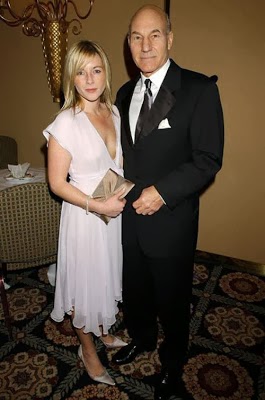 http://4.bp.blogspot.com/-bRDNJ9VIRPM/UlTiSeTV3gI/AAAAAAAAUiY/f0pywxGRb6I/s1600/old_man_celebrities_marriages_10.jpg