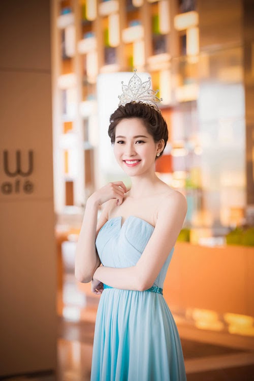 Hoa hậu Việt Nam 2014 không chấp nhận thí sinh 'đã sống thử' Hoa hậu Việt Nam 2014 không chấp nhận thí sinh 'đã sống thử'