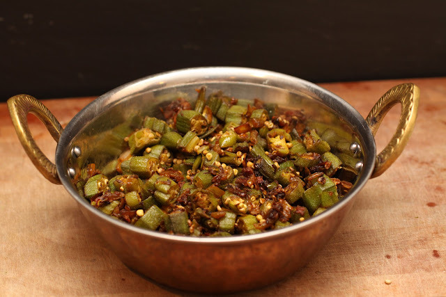 bhindi sabzi (bhinda nu shaak or indian spiced okra)