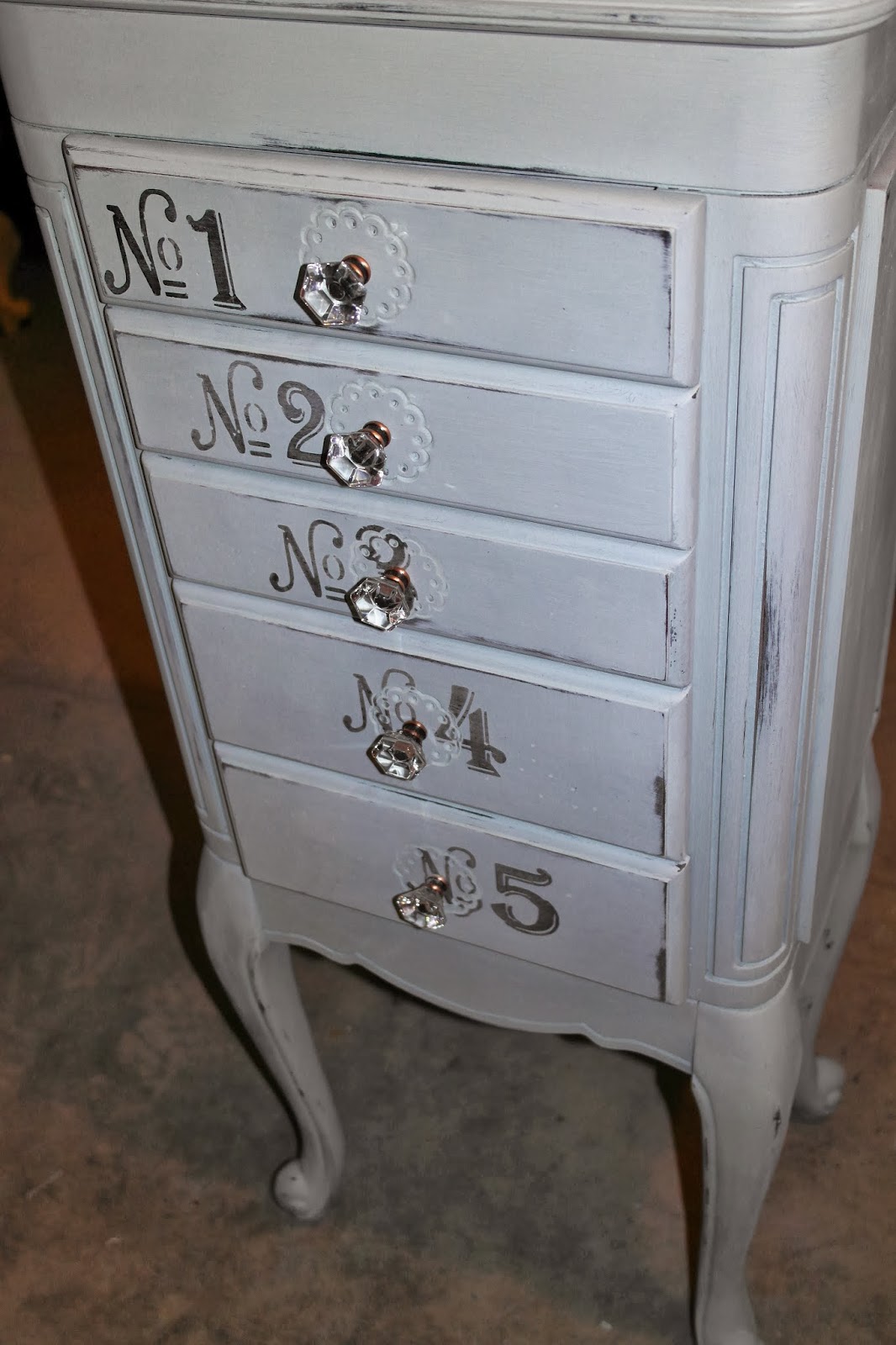 Vintage DecoArt Chalky Paint Jewelry Armoire Makeover Lynn Fern