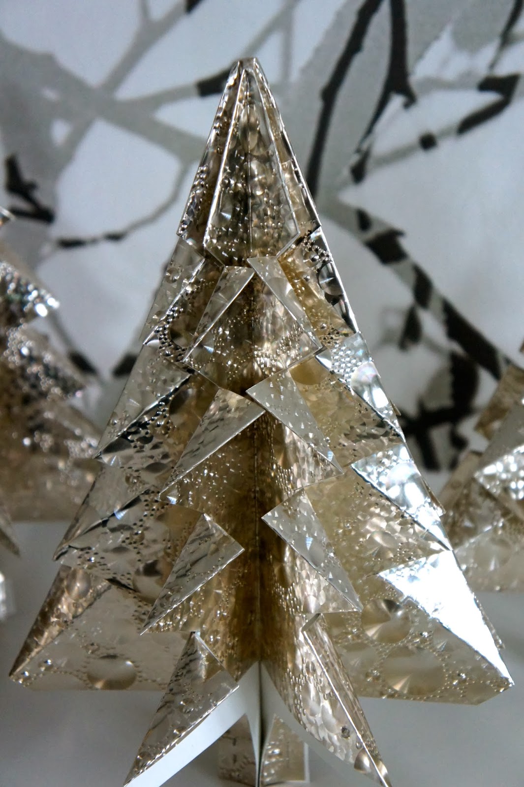 Ideas from the forest Stunning folded Christmas trees XL