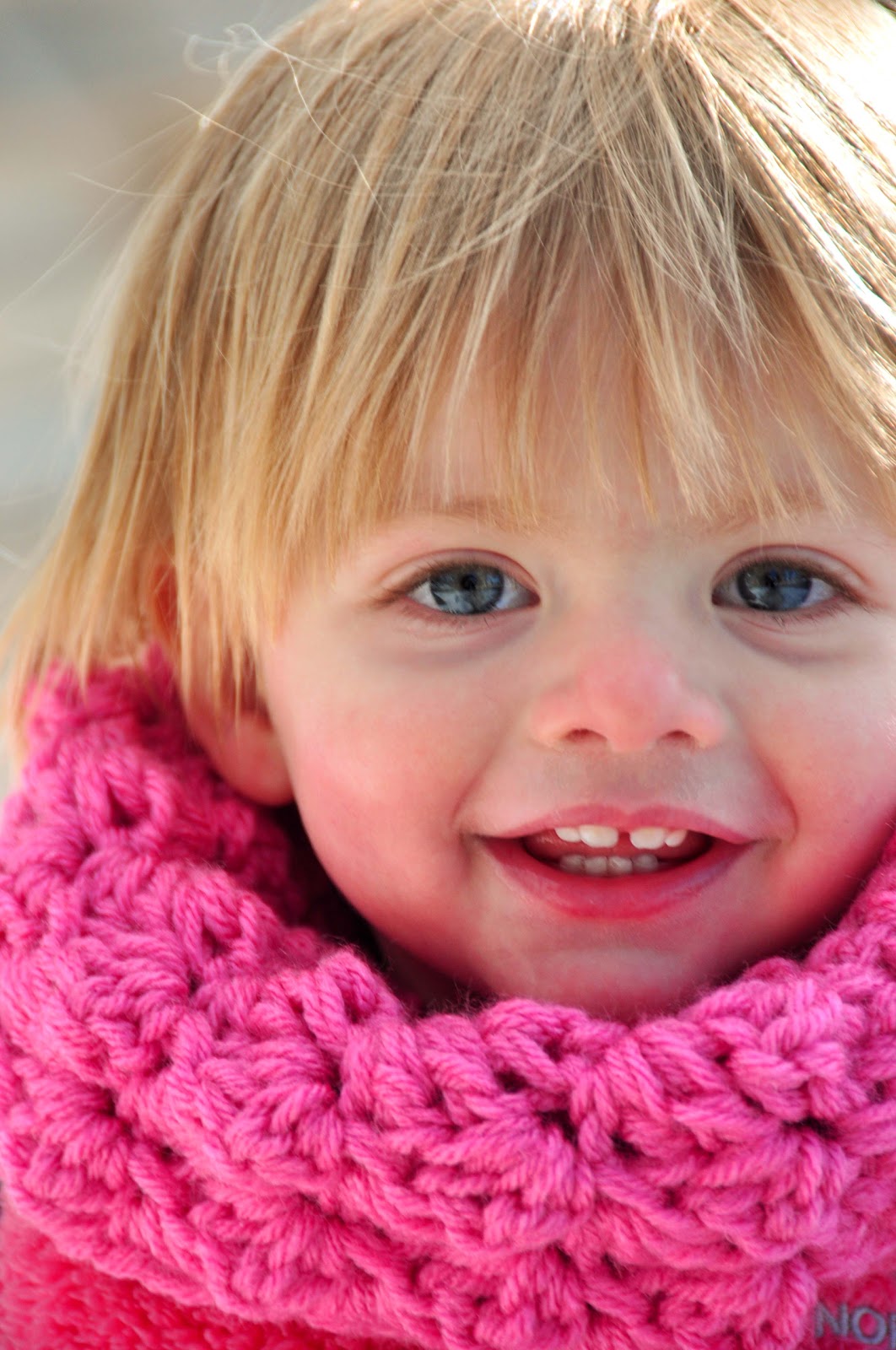Aesthetic Nest: Crochet: Childs Sedge Stitch Cowl (Pattern)