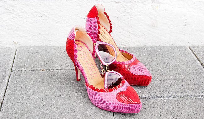 Sara is in Love with… Sara Melissa Designs handmade high heels shoes hearts pink red Sara Melissa Designs, Miu Miu, Heart shoes