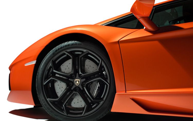 the super cars: Lamborghini LP700-4 Aventador