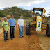 Prefeitura de Monteiro inicia recuperação de estradas vicinais com novos equipamentos