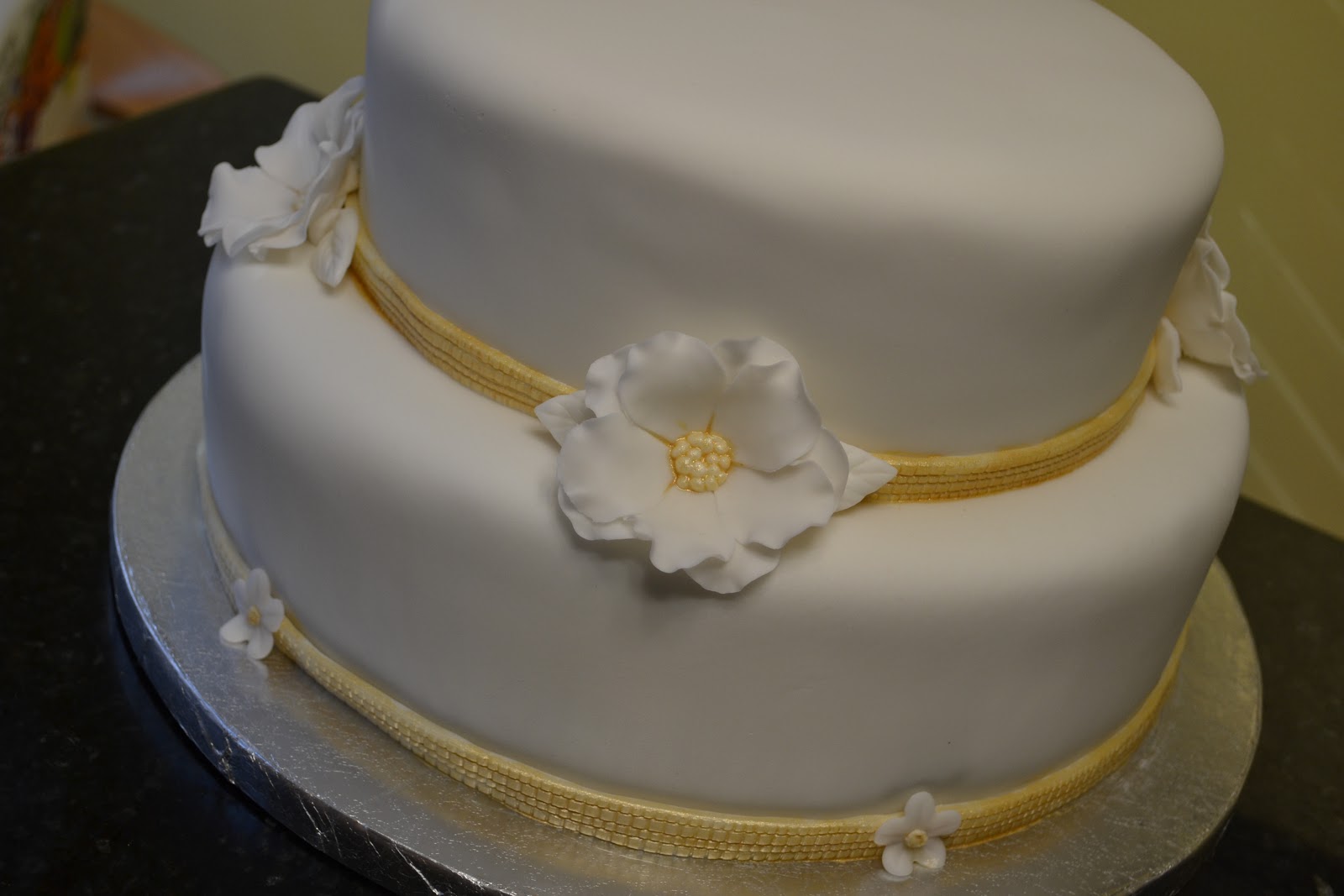 Cakes by Lala White and Gold birthday cake