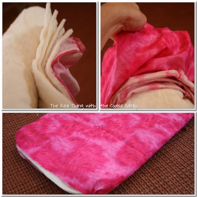 Free American Girl Doll bedding pattern. Pattern very simple and will easily re-size for any doll bed. #sewing #pattern #AmericanGirlDoll Free American Girl Doll bedding pattern. Pattern very simple and will easily re-size for any doll bed. #sewing #pattern #AmericanGirlDoll