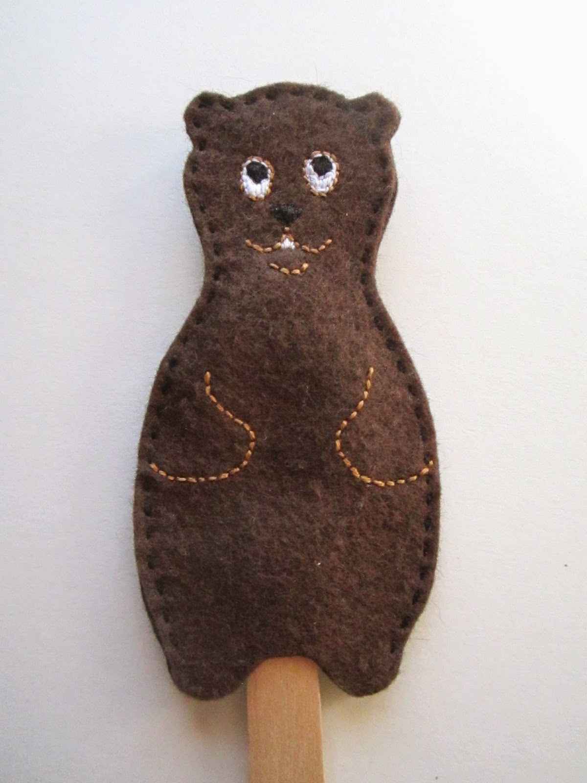 Groundhog Finger Puppet