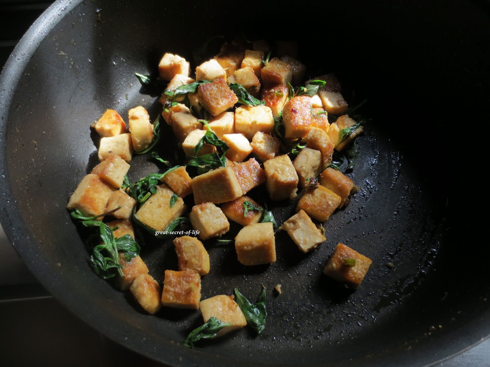Vegan Basil Tofu Greatsecretoflife
