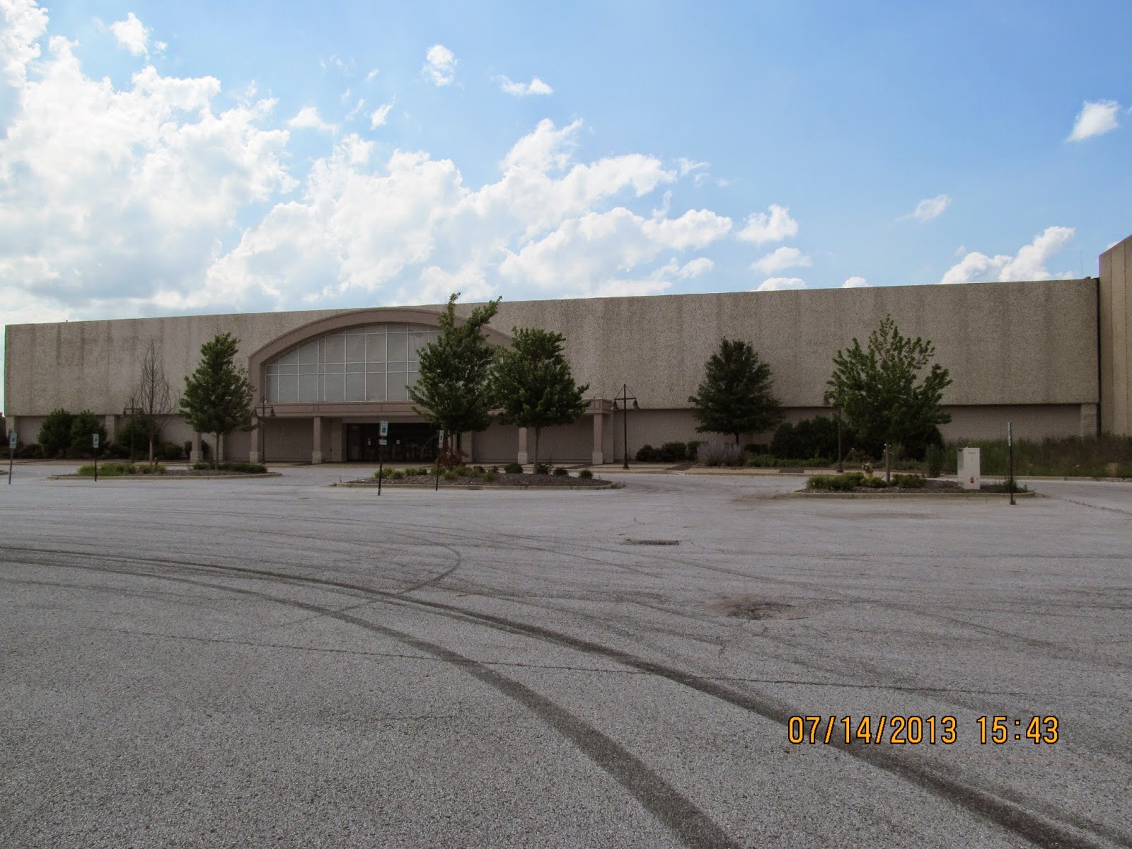 Trip to the Mall Lincoln Mall ( Matteson, IL)