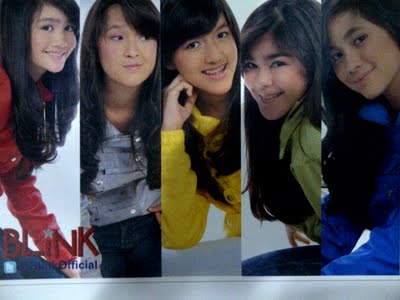 Download Lagu Blink - About You + liryc dan video Clips Blink - About You