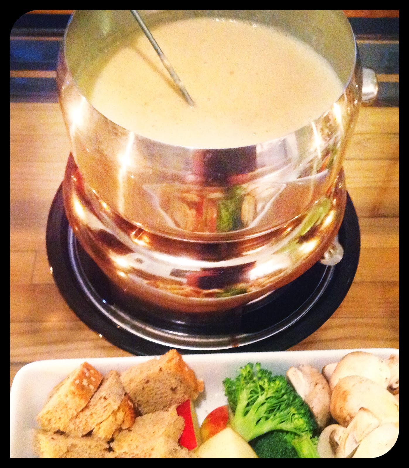 Sarah's Plantry Raid A Definite "DO!".....Vegan Cheese Fondue