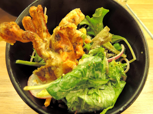 12's cafe;  camberwell, soft shell crab; salad