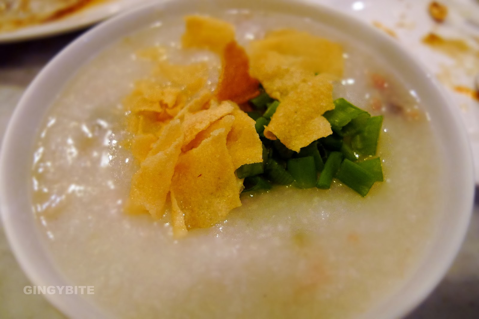 Century egg and lean meat congee 