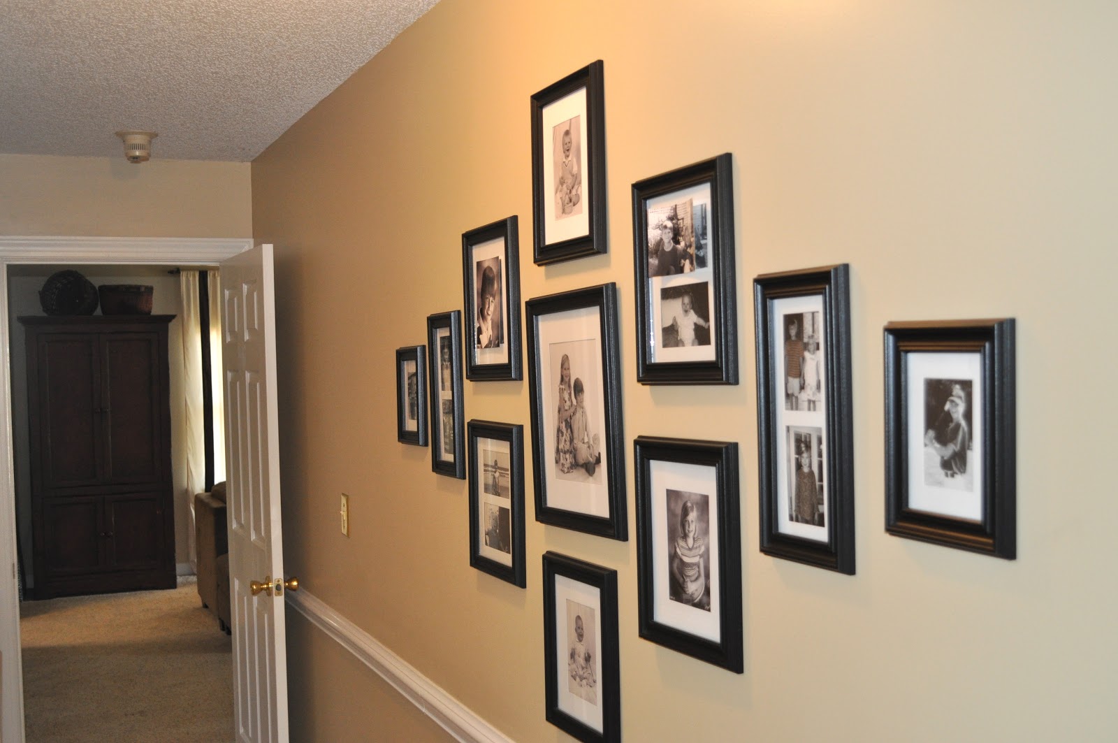 View Picture Frame Groupings On Walls Pictures