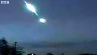 Registran en video la caída de un meteorito en Texas