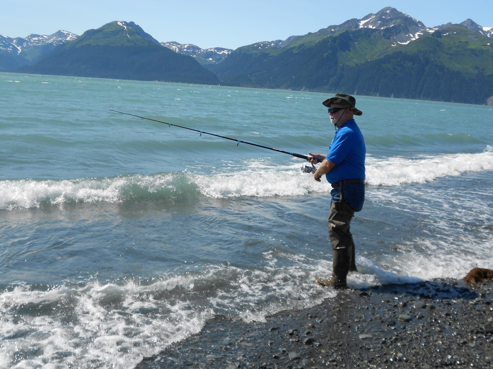 Hall's America Experience Exit Glacier and fishing in Resurrection Bay