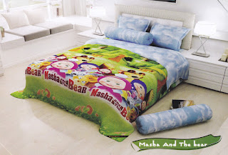 Sprei Santika Deluxe Masha and The Bear Sprei Santika Deluxe Masha and The Bear