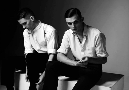  Hurts is an English band that have been making eighties inspired pop 